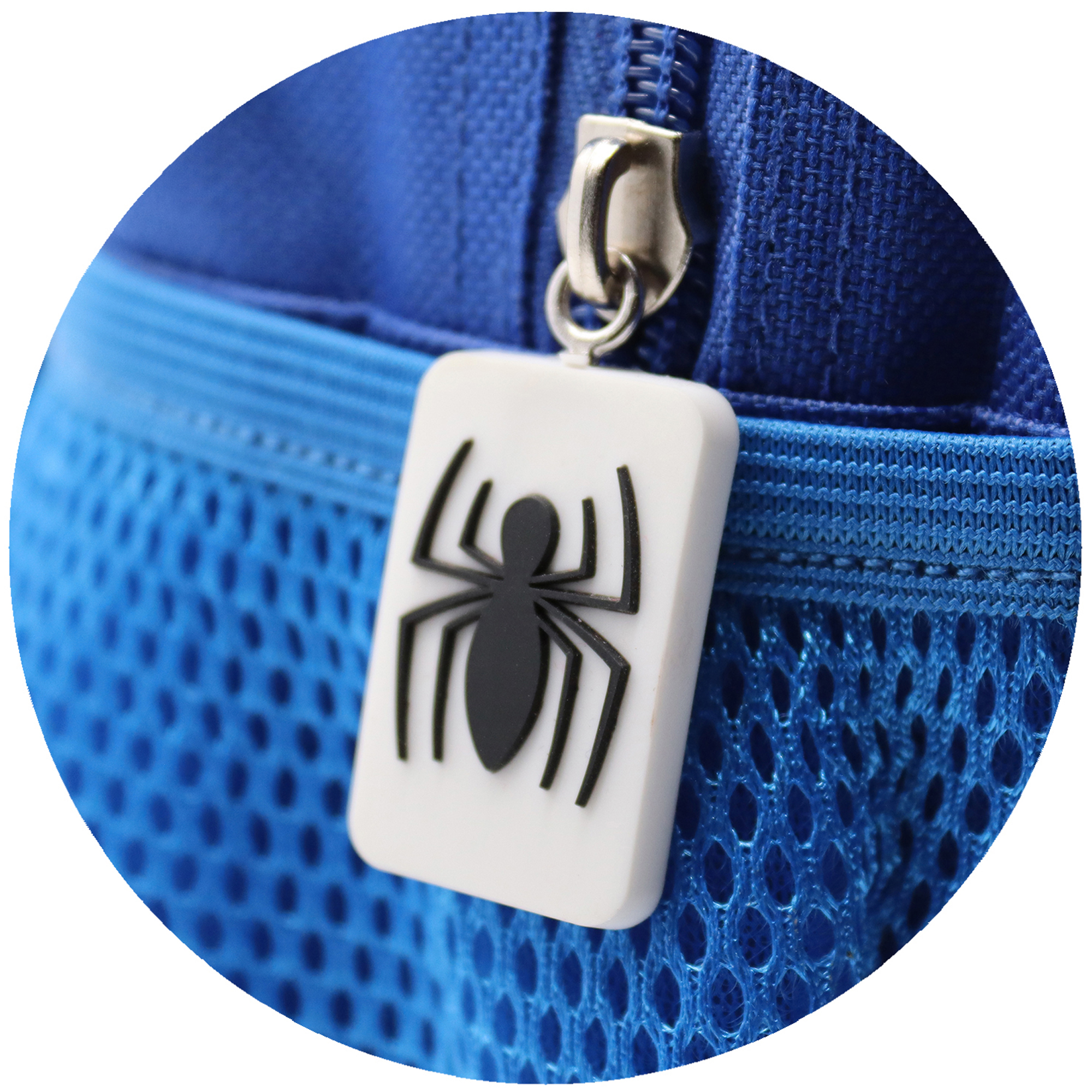 imagem de Mochila DAM Spiderman 3D EVA com personagem em relevo. 26x10x30 cm. Cor: Azul5